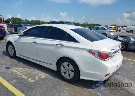 2012 Hyundai Sonata Hybrid from USA, damaged, VIN KMHEC4A45CA032376